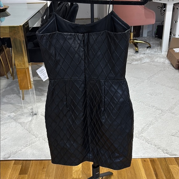 Elegant Black Faux Leather Amanda Uprichard Dress - Picture 3 of 4